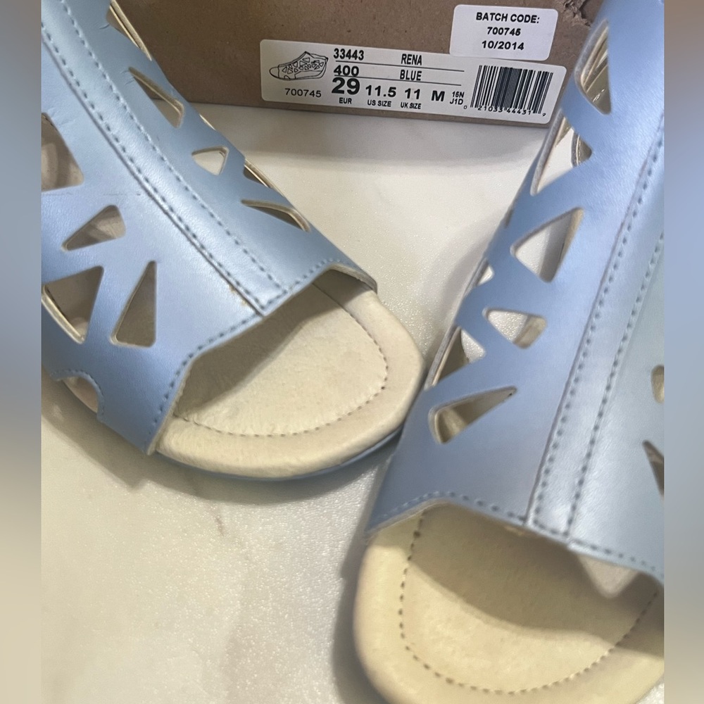 Umi Rena Blue Sandals - Picture 5 of 11